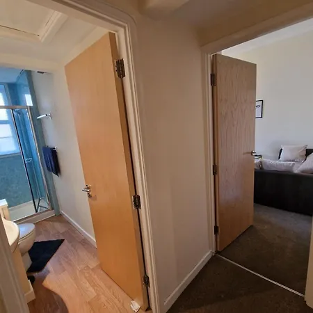 Apartment Clifton Nr Centre, Georgian Period Flat, Permit Parking X1, Garden Bristol