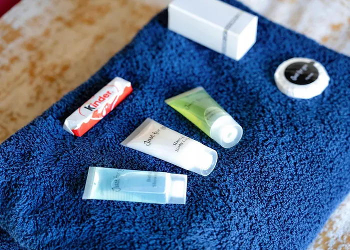 아파트 Clifton Nr Centre, Georgian Period Flat, Permit Parking X1, Garden *